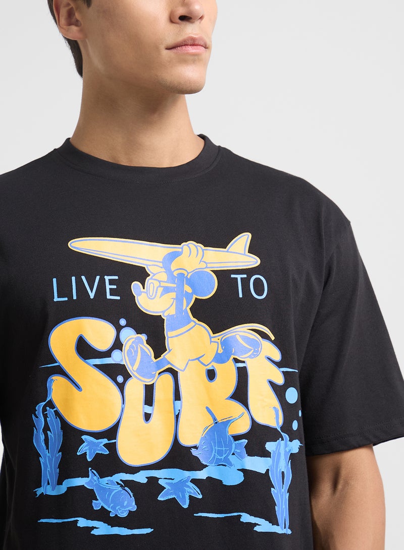 ديزني تيشيرت رجالي بقصة واسعة بياقة دائرية - Image 3