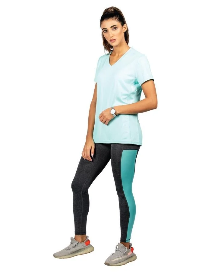 زيسي تيشيرت نسائي بياقة على شكل حرف