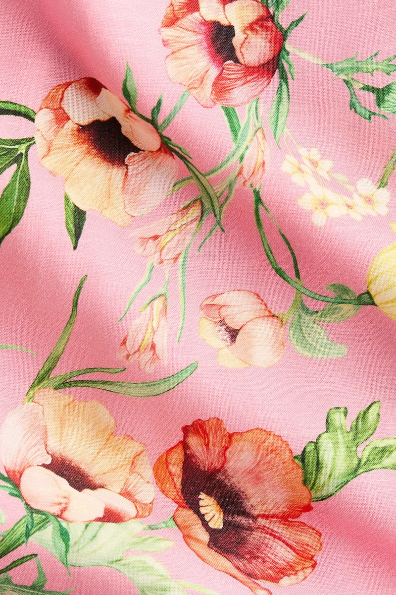 اتش اند ام فستان من خليط الكتان بقصّة واسعة