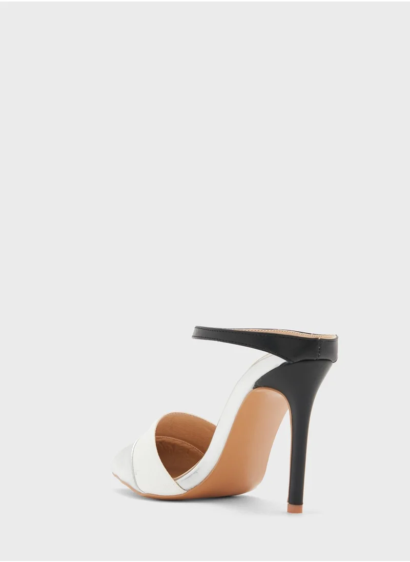 Khizana Croc Effect Slip On Pointed Pump