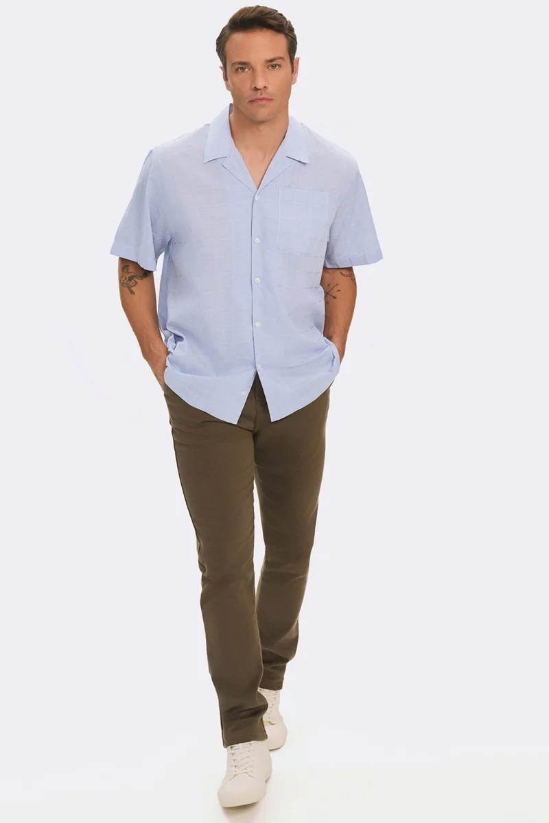 JUNE Exclusive Men's Oversize Short Sleeve Patterned Shirt
