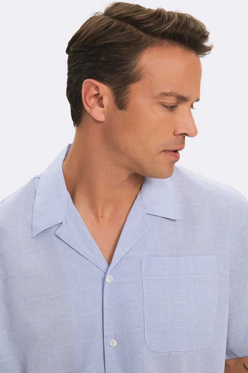 JUNE Exclusive Men's Oversize Short Sleeve Patterned Shirt