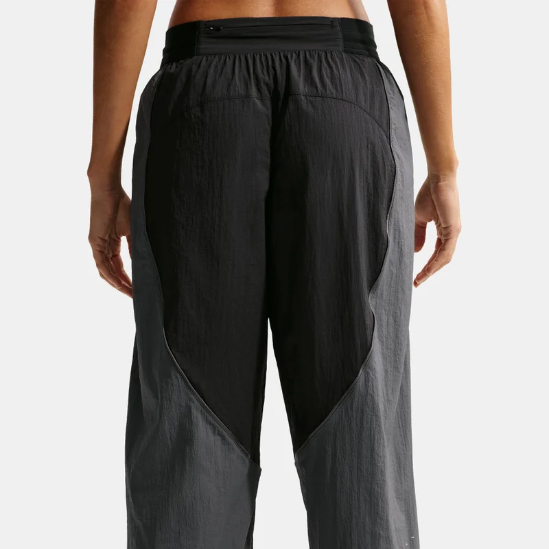 Nike Black Women's Swift Repel UV-Protection Running Pants for Women | Best Price UAE