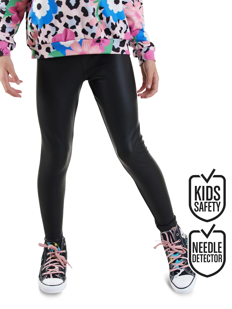 دينوكيدس بنطلون ضيق أسود للبنات بمظهر جلد