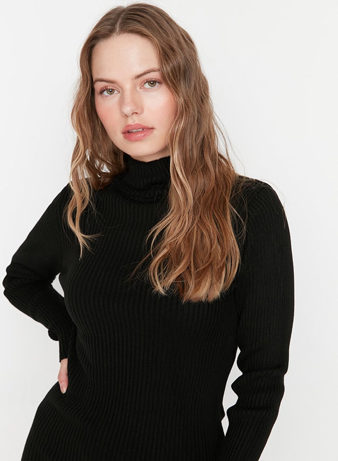 trendyol Black Mini Knitwear Dress with Accessory Detail TWOAW23EL01389  - Image 2