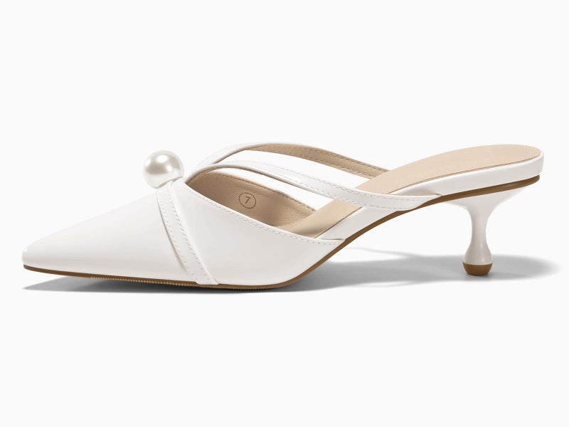 Coutgo Womens Pearl Kitten Heels Mules Closed Pointed Toe Sandals Satin Wedding Party Dress Shoes, White Patent Leather, Size 9 - Image 4