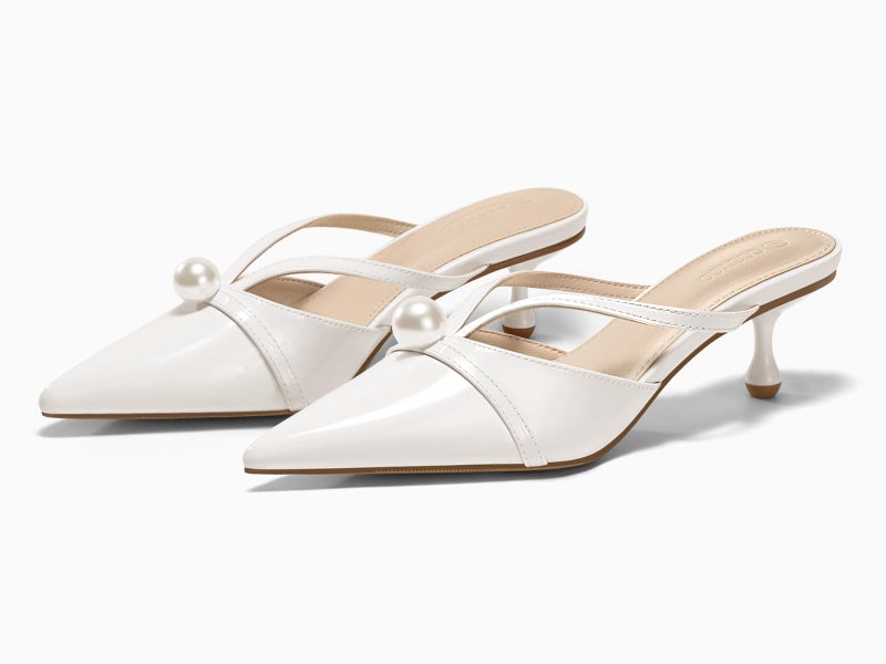 Coutgo Womens Pearl Kitten Heels Mules Closed Pointed Toe Sandals Satin Wedding Party Dress Shoes, White Patent Leather, Size 9 - Image 5