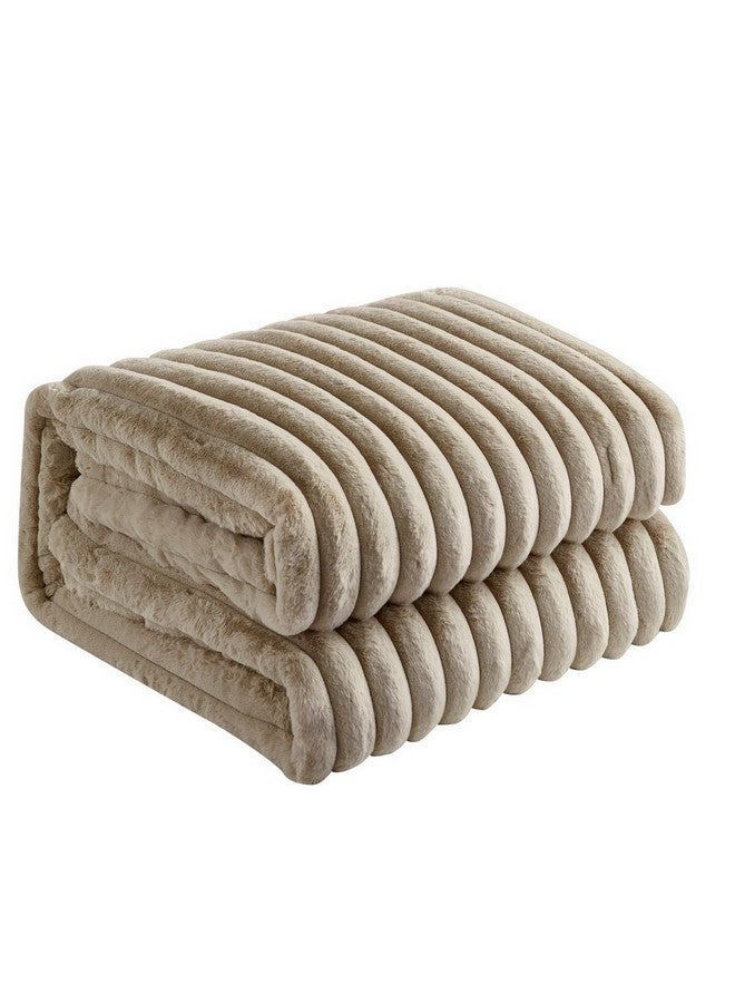 REVE 3-Piece Soft and Comfortable King Comforter Set Beige 32 x 56 x 50 cm HT-CM003 - Image 2