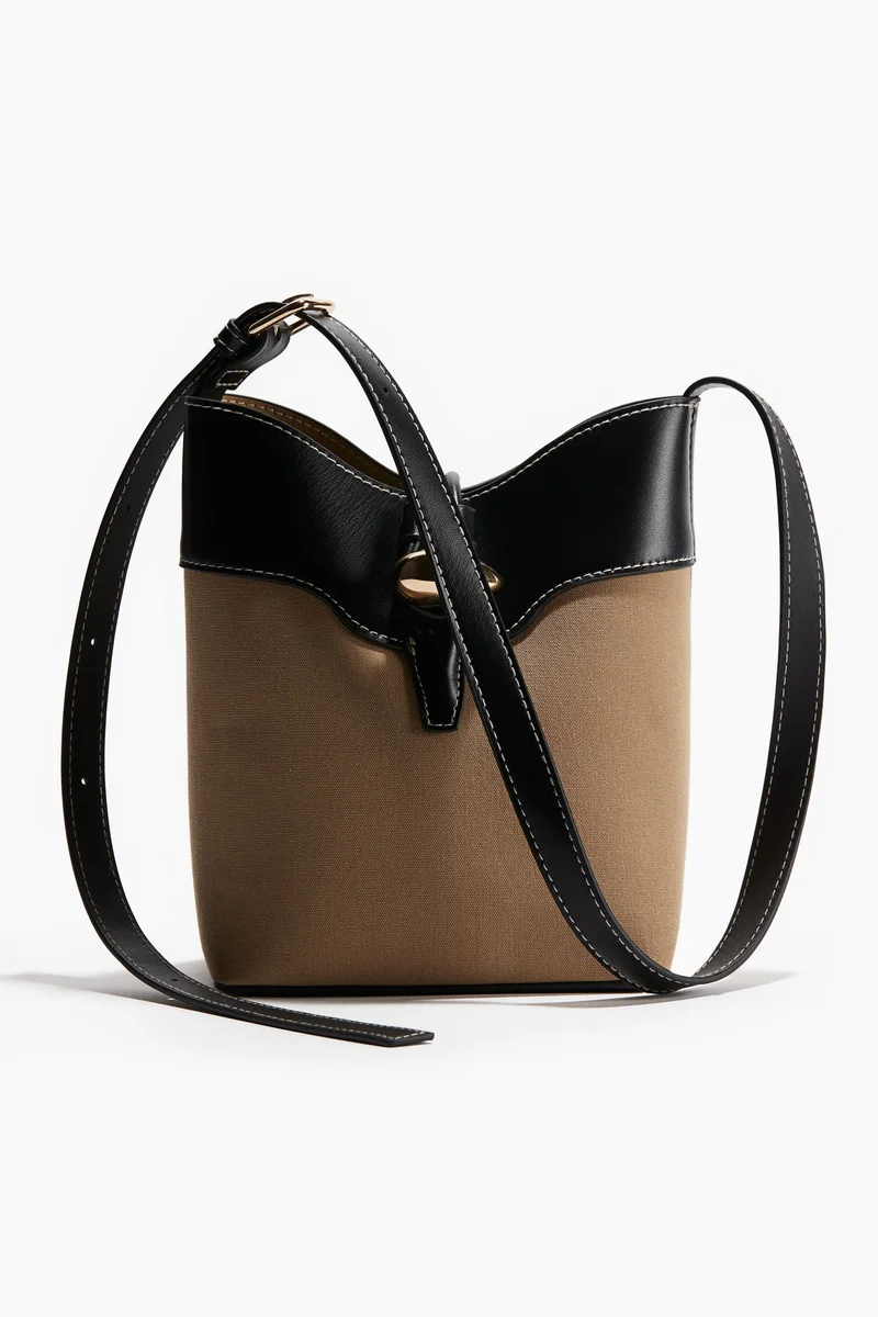اتش اند ام Crossbody bag
