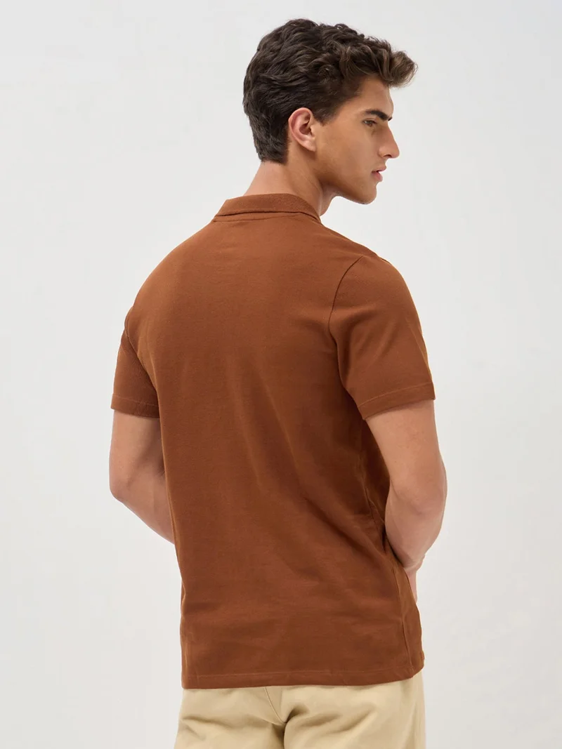Urbano Fashion  Urbano Fashion Men's Chocolare Brown Solid Regular Fit Half Sleeve Cotton Polo T-Shirt  | Best Price UAE