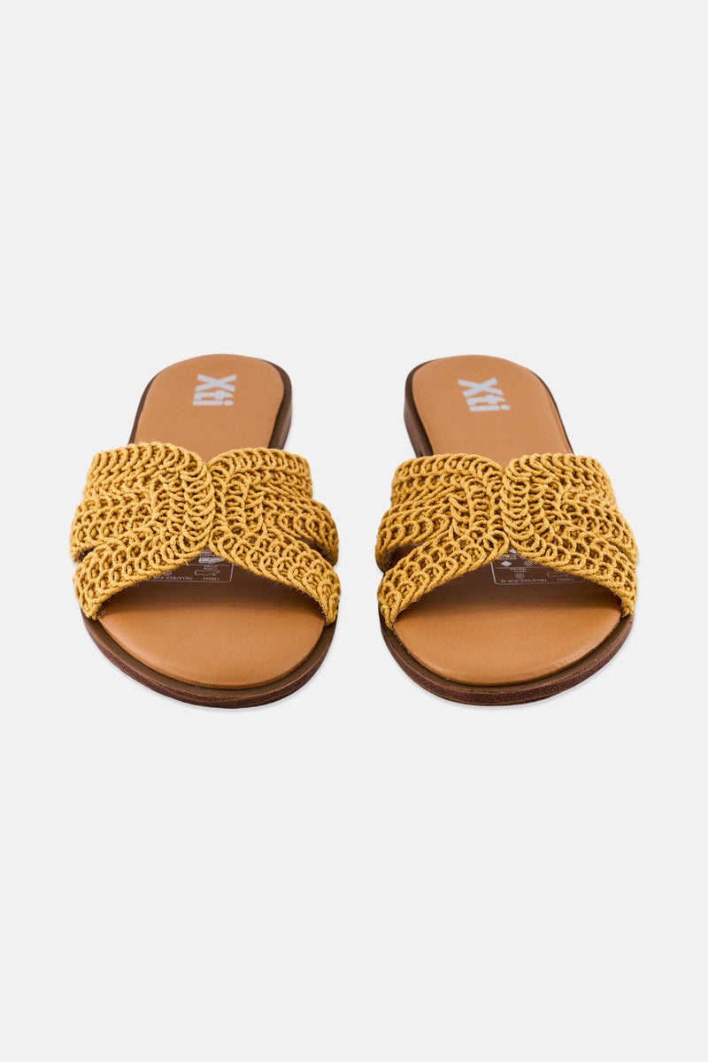 Xti Women Slip On Flats, Camel - Image 4