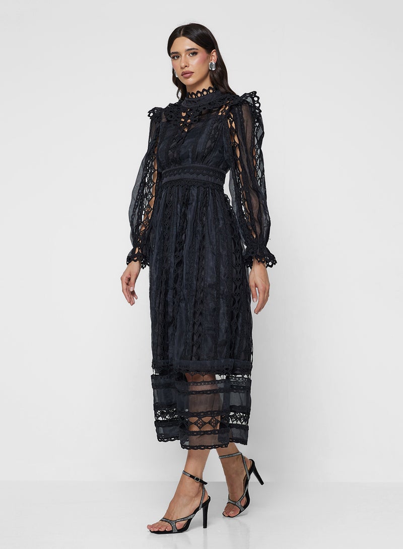 خزانة فستان دانتيل بنقشة السلم - Image 1