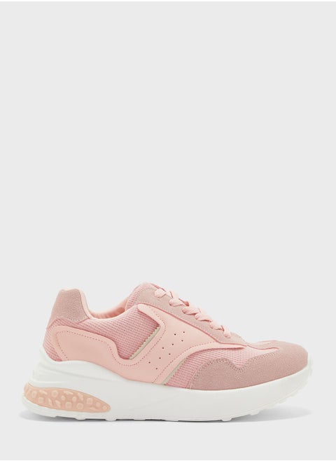 Textured Stripe Detail Sneaker