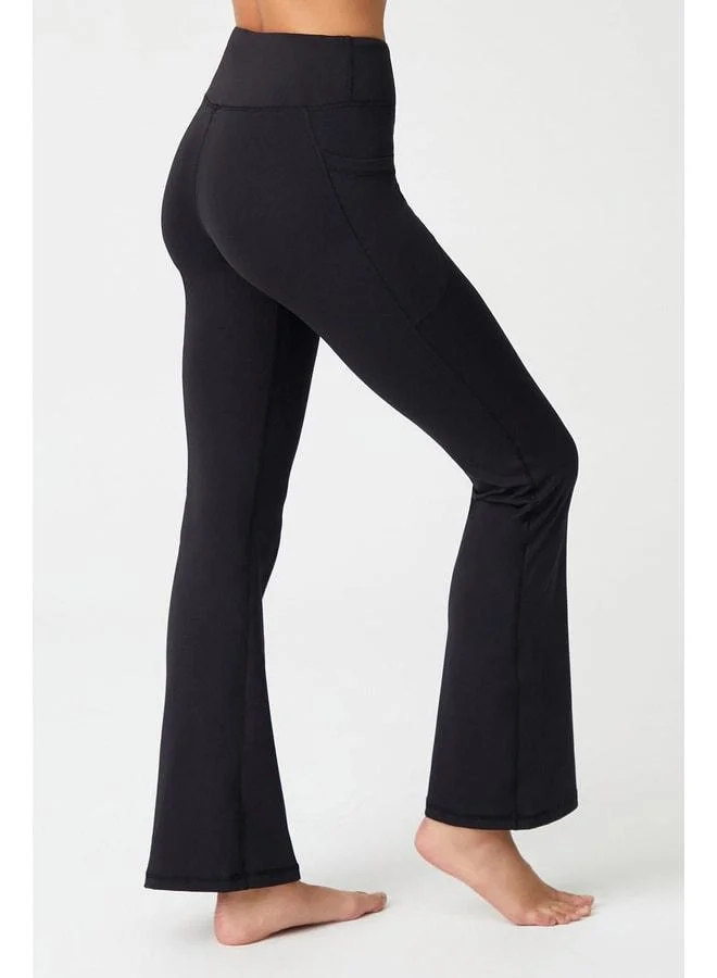 Los Ojos Women's Black High-Waist Shaping Double-Pocket Spanish Leg Bootcut Leggings.