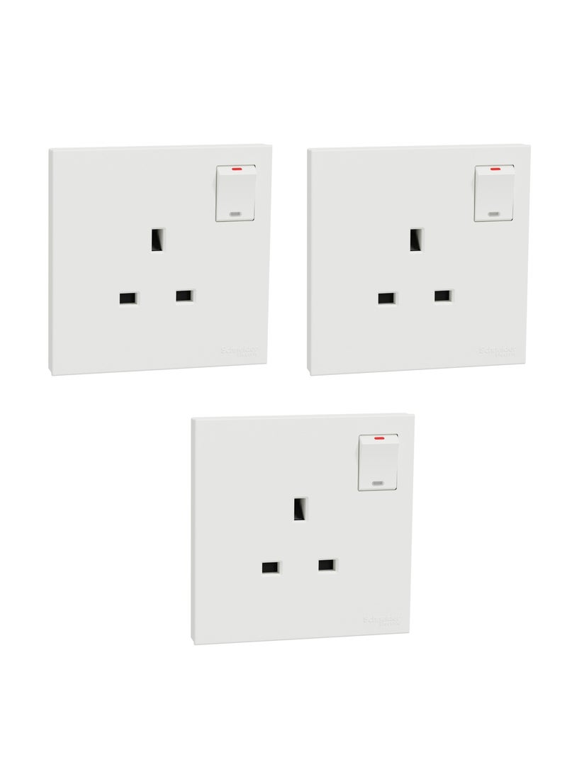Schneider Electric Schneider Electric Switched socket, AvatarOn C, 13A 250V, 1 gang, white - Pack of 3 