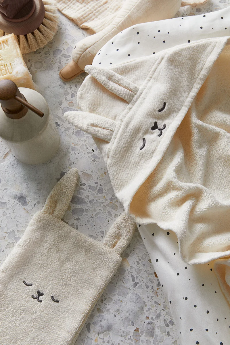 H&M Hooded bath towel