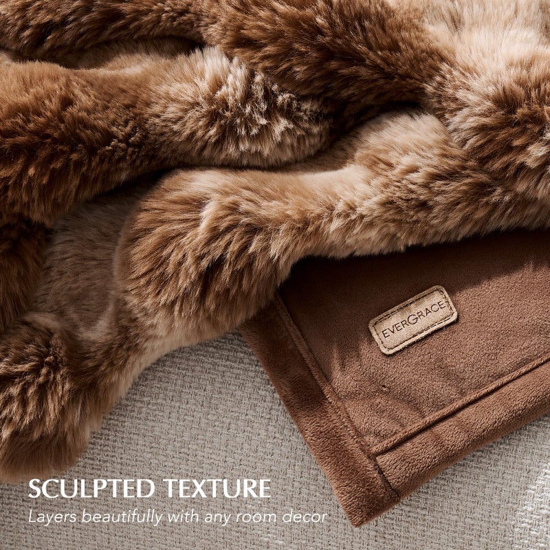 EverGrace Ultra Soft Luxury Fluffy Faux Rabbit Fur Throw Blanket, Thick Warm Bubble Throw for Bed, Cozy Plush Reversible Blankets for Couch, Chair, Sofa, Lion Caramel, 50x60 Inches - Image 5