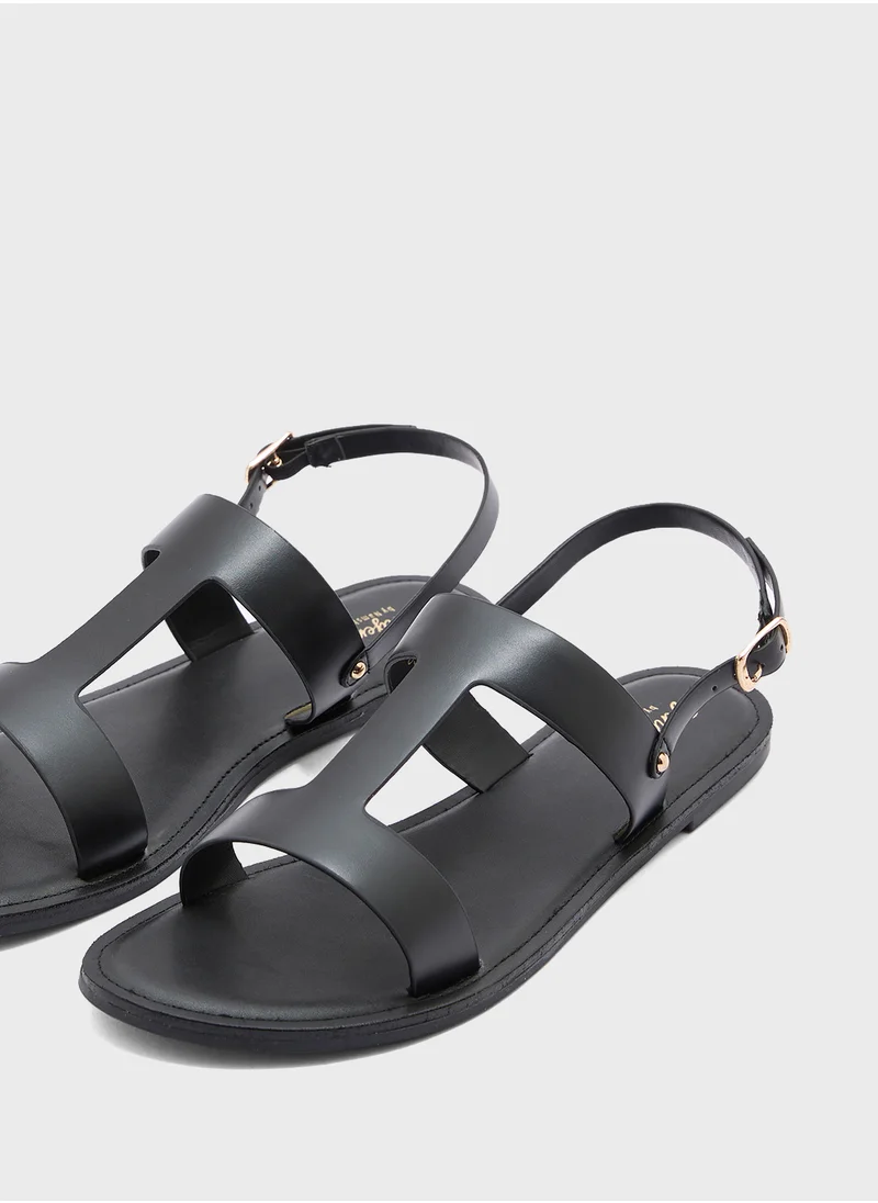 جينجر Minimalist Back Strap Flat Sandal