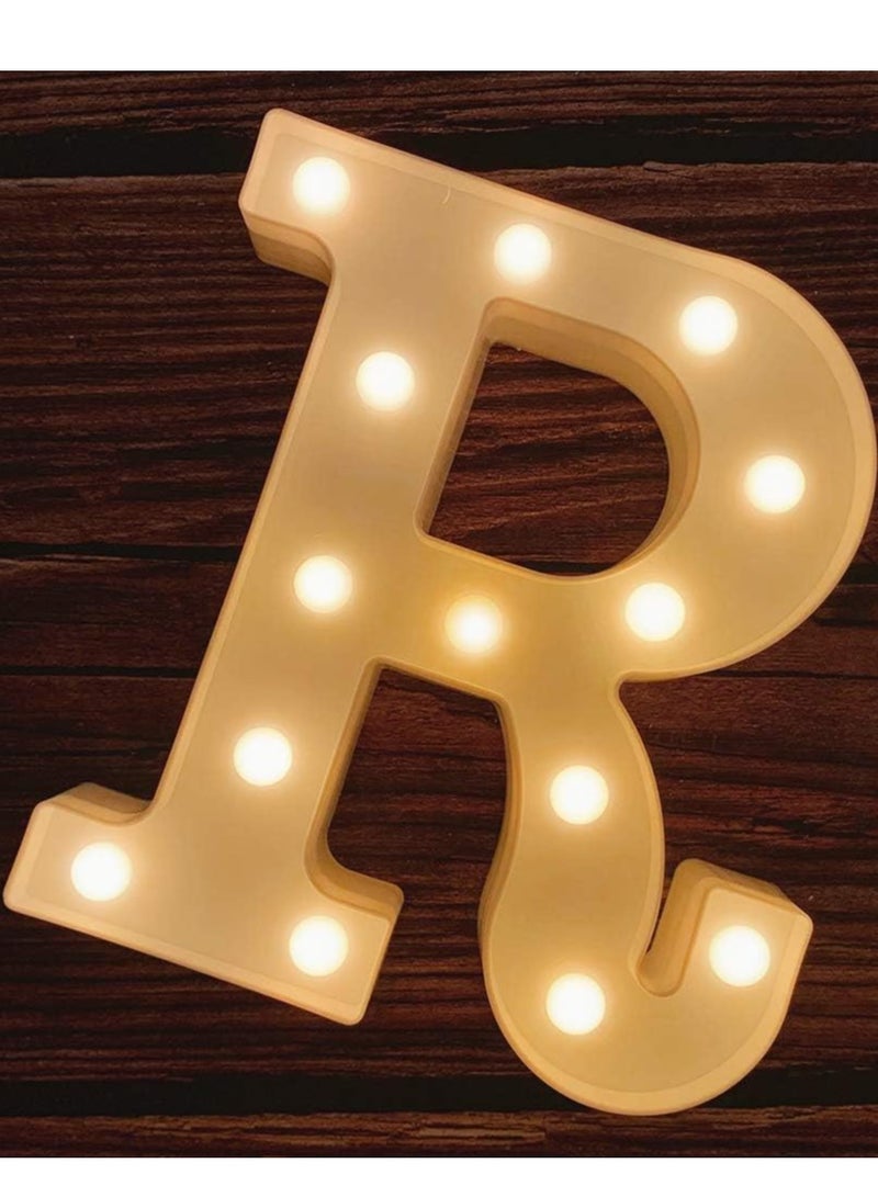 مخطوطات أضواء الحروف الأبجدية LED تضيء الحروف البلاستيكية الدائمة المعلقة R (8.86 بوصة × 6.69 بوصة × 1.77 بوصة) - Image 1