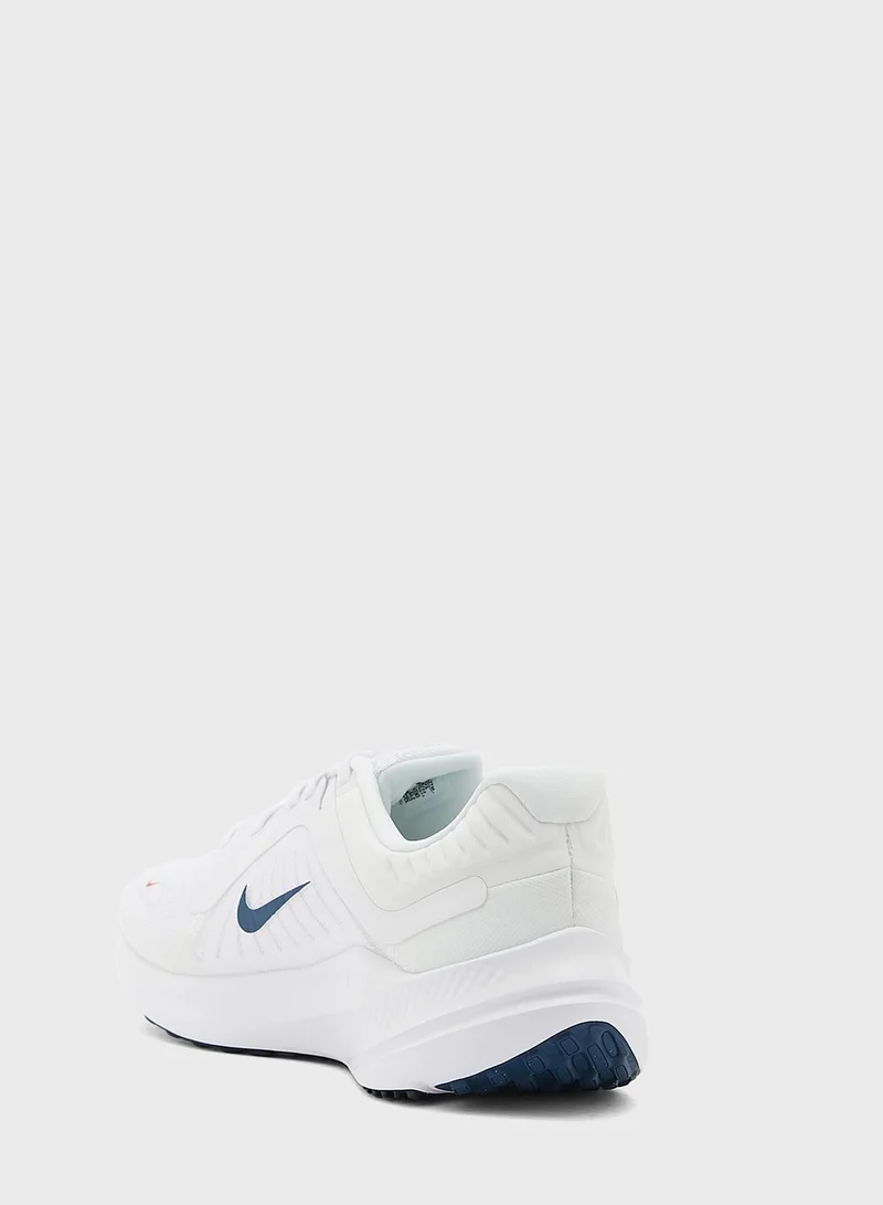 Nike Quest 5