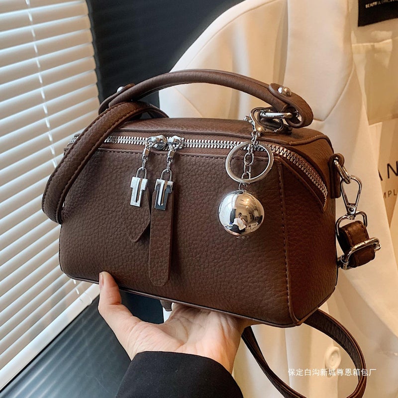 Fashion Texted Handbag Women'S Style Retro Simple Boston Shoulder Crossbody Bag Small Square Bag - Image 2