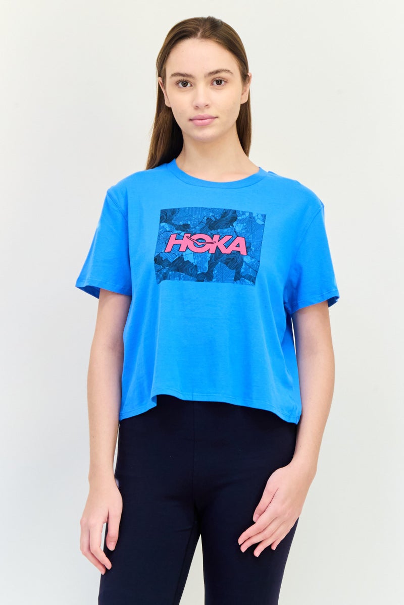 Hoka تي شيرت رياضي نسائي قصير الأكمام في الهواء الطلق، أزرق - Image 1
