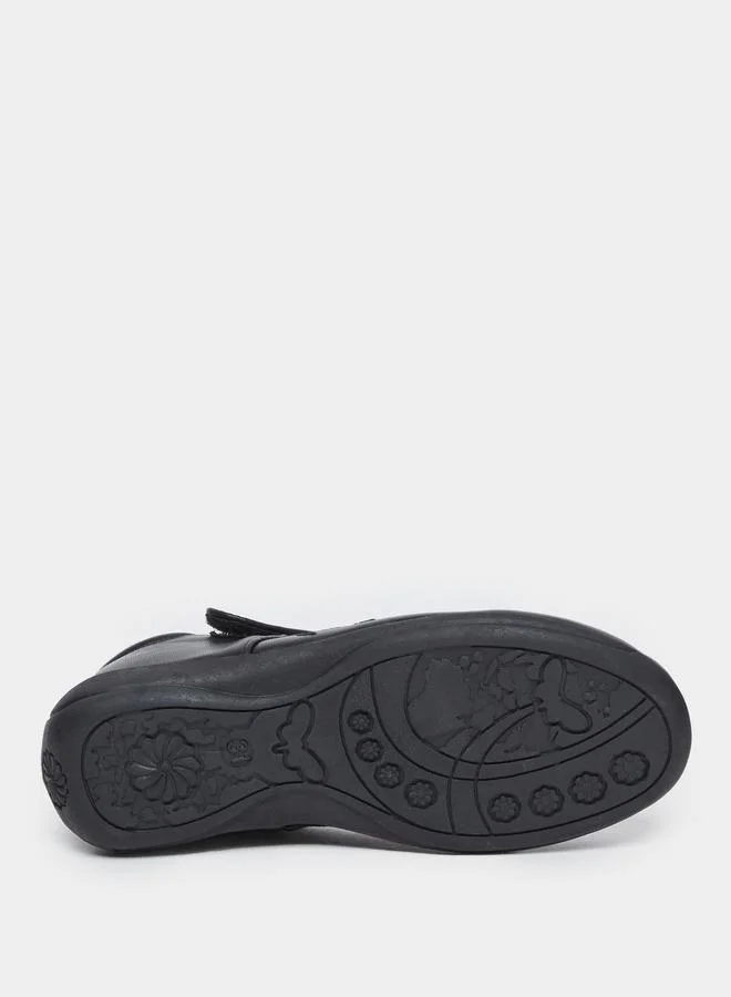 Styli Styli Girls Black Mary Jane Shoes with Floral Detail