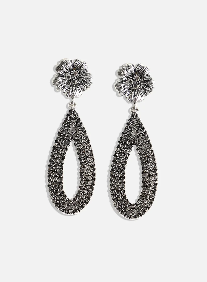 SOHI Daisy Teardrop Halo Artificial Drop Earring Jewellery