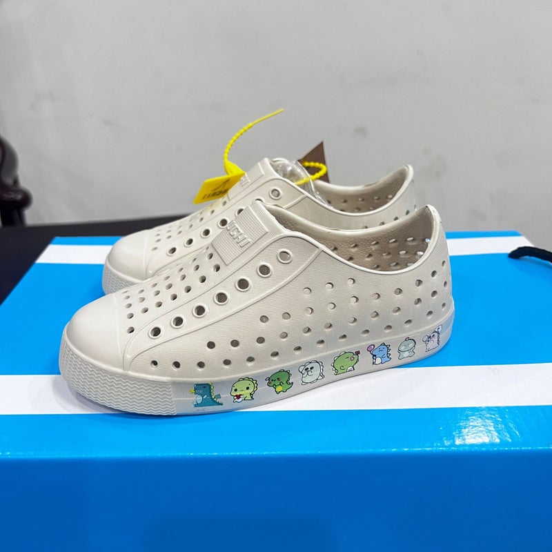 Luchi Hole Shoes Summer Children'S Men'S And Women'S Breathable Casual Cartoon Soft Bottom Outdoor Water Play Hollow Sandals New - Image 1