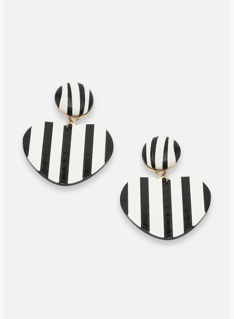 SOHI Gold Plated Party Designer Drop Earring For Women