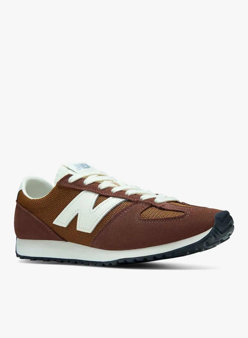 New Balance  Unisex 471 casual Sneakers (Standard Fit)  | Best Price UAE