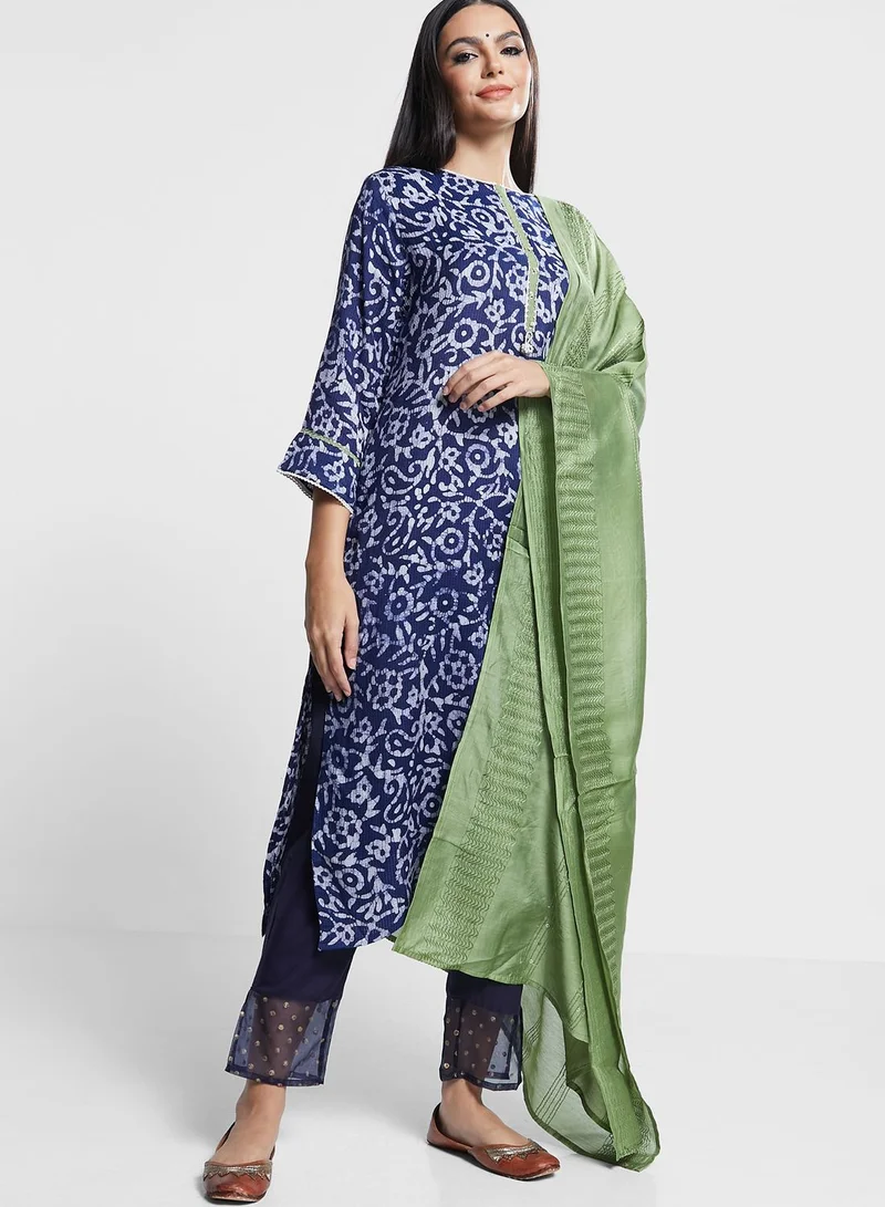 indya Printed Embellished Kurti With Dupatta & Pants Set