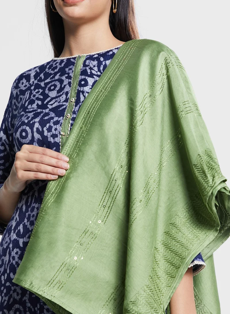 indya Printed Embellished Kurti With Dupatta & Pants Set