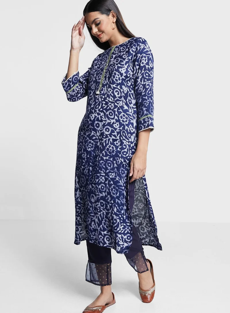 indya Printed Embellished Kurti With Dupatta & Pants Set