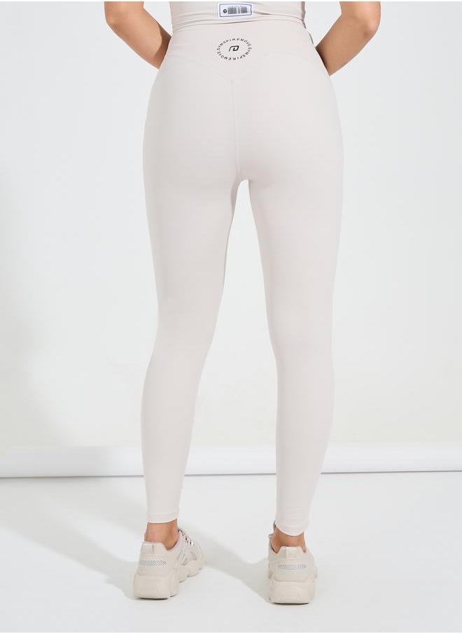 Styli Gymspire Edition - Label & Logo Waist Circle Text Detail Leggings  - Image 5