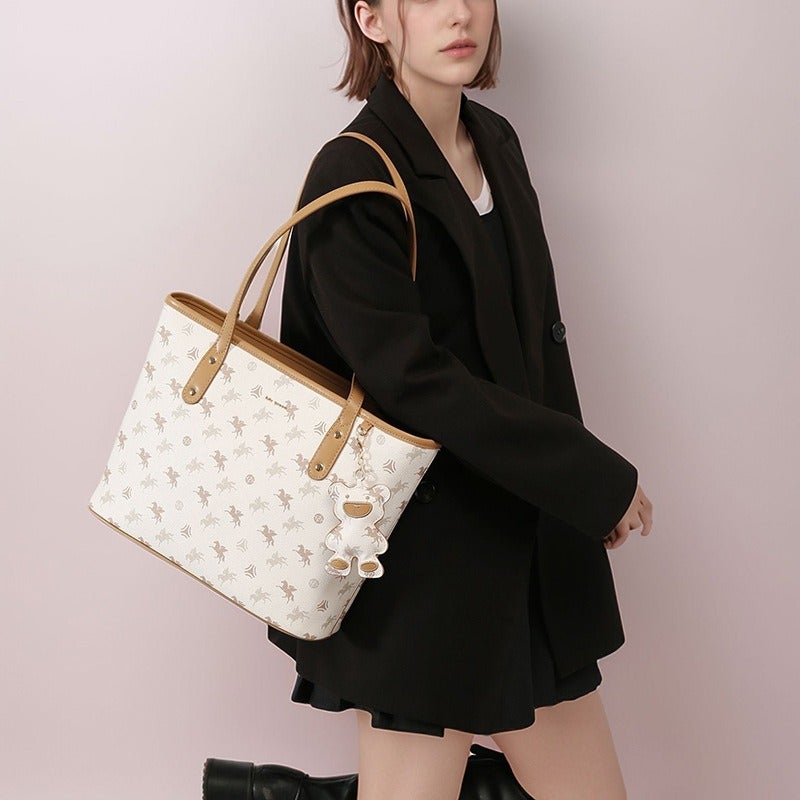 [Same Style As Zhao Zhaoyi] Lulu Pegasus Tote Bag, Large-Capacity Commuter Handbag, Crossbody Bag For College Students Attending Classes - Image 4