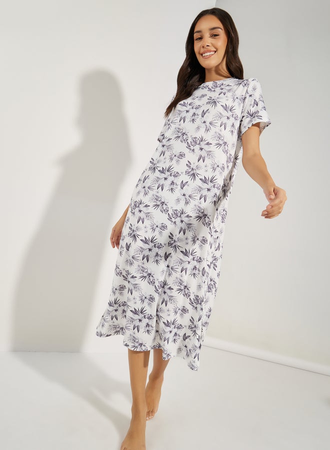 Styli Styli All Over Print Mono Floral Sleep T-Shirt Dress - Image 1