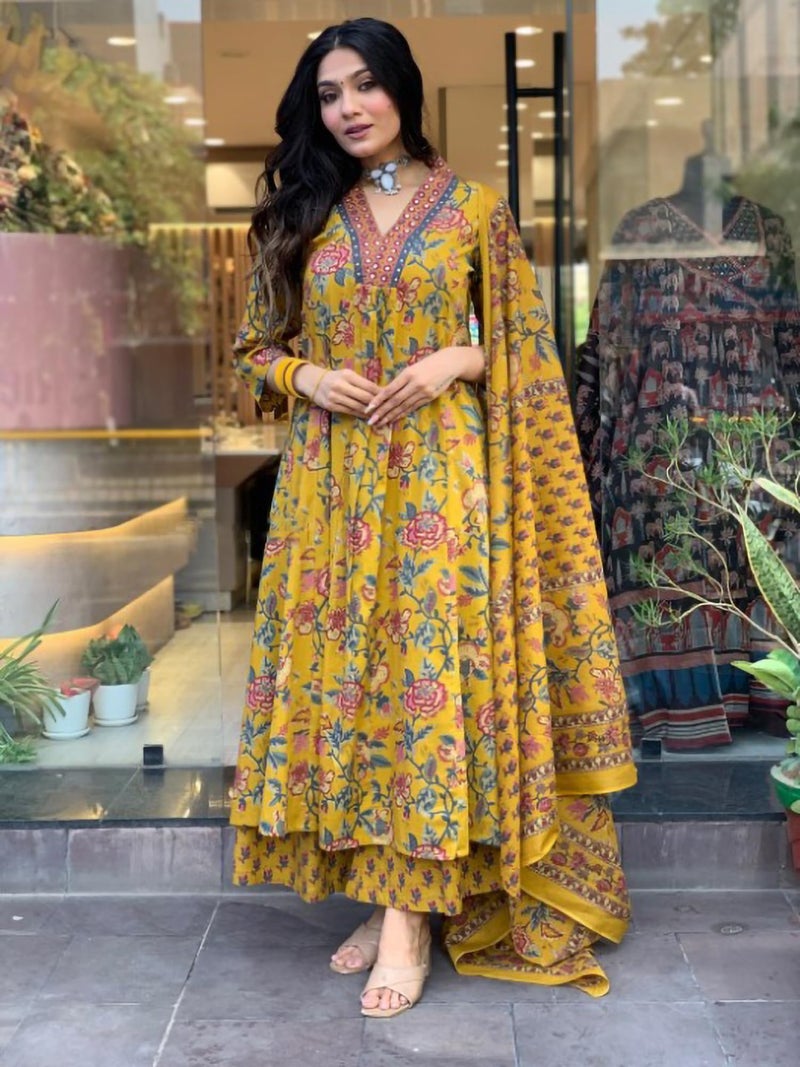 LookMark Women's Cotton Blend Printed Kurta with Pant & Dupatta| Kurta with Pants and Dupatta Set_AZ-LM-KS2171 Yellow_CG2-S - Image 3