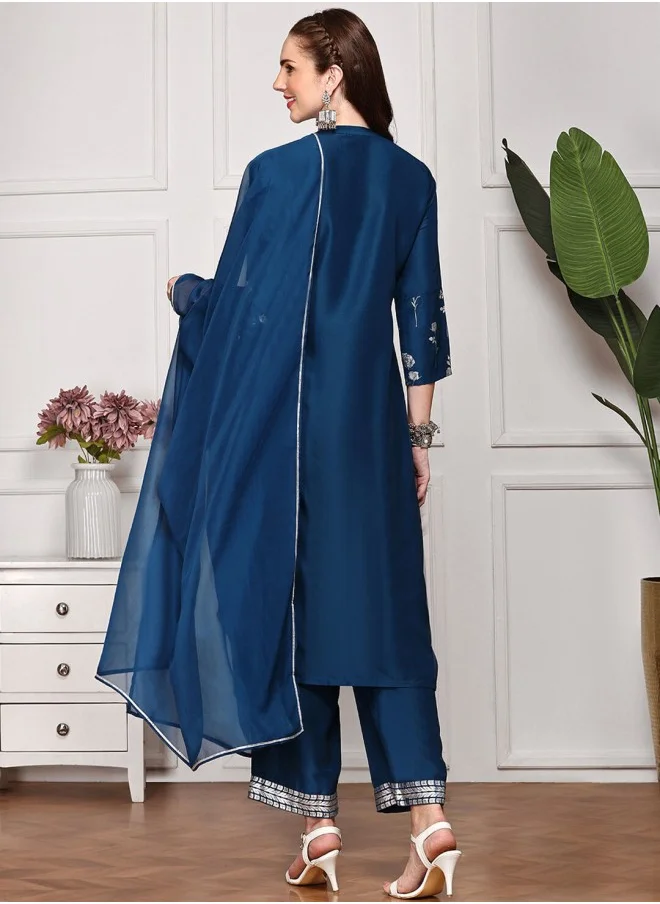 آي شين Straight Fit Printed Pattern Round Neck Three-Quarter Sleeves Blue Colour Woven Cotton Kurta Set for Women with Semi Elastic Closure - Designed with Style and Comfort