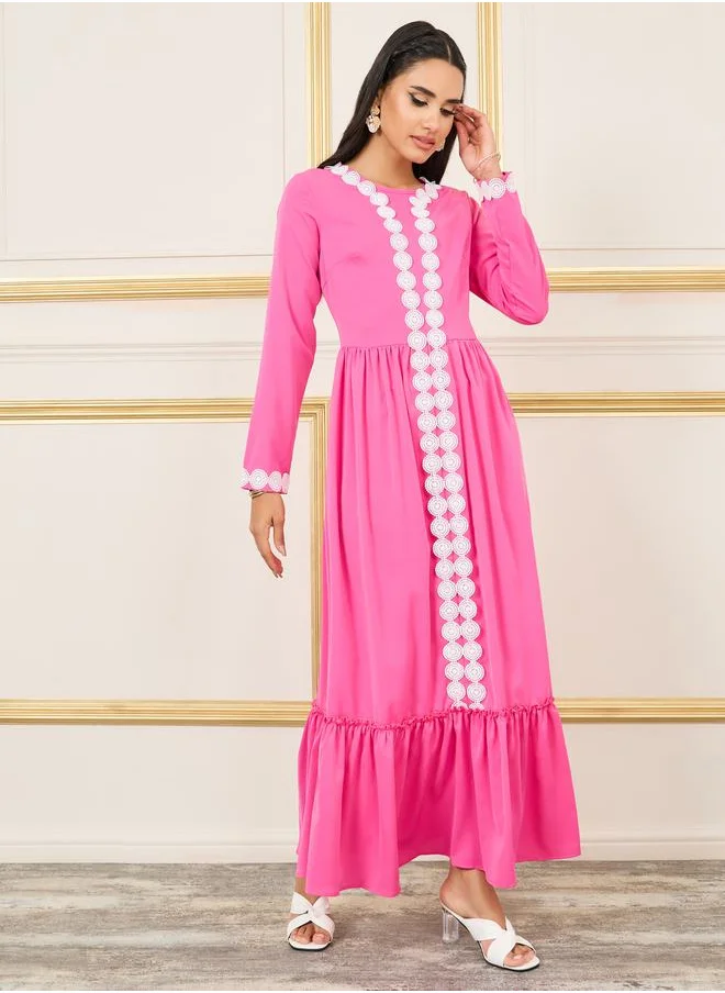 ستايلي Embroidered Detail Tiered Maxi Dress