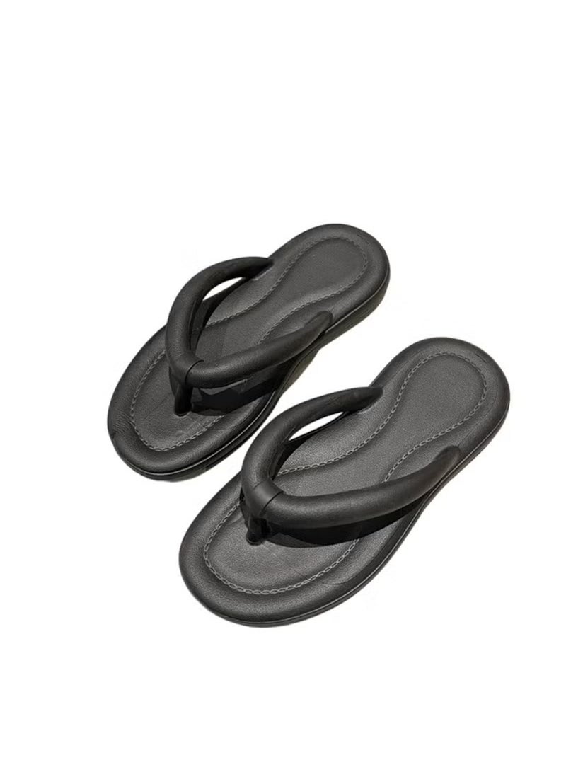 Huitich Women’s Lightweight Summer Flip-Flops – Fashionable Beach & Casual Slippers (Size 38–39) - Image 1