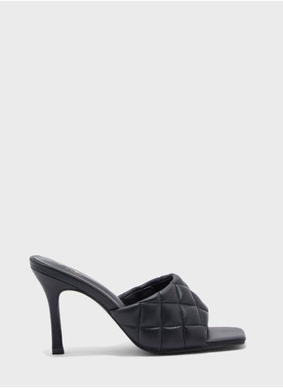 Quilted Square toe sandal - pzsku/Z7A5604F114F1133A19BAZ/45/_/1698934482/374b7468-83ba-4a41-b37a-d2074610068d