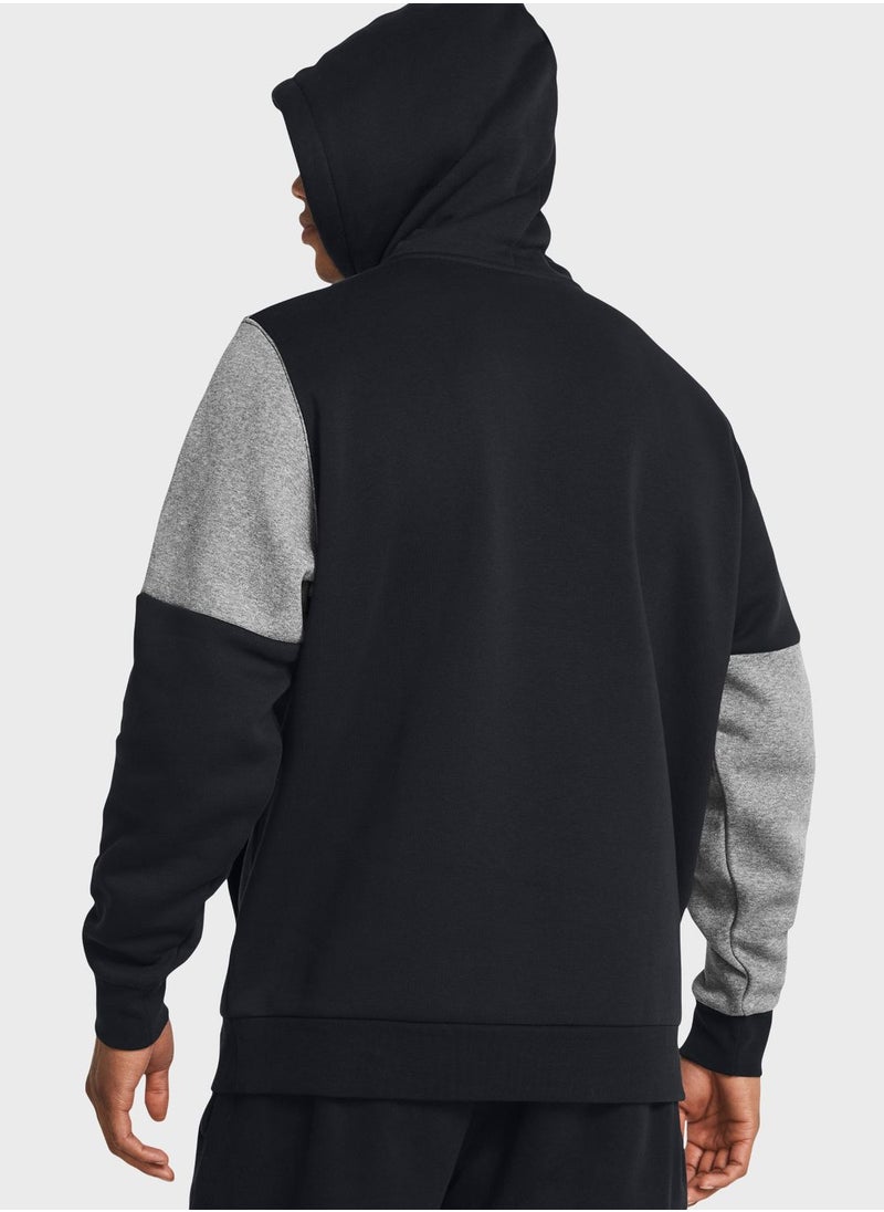 UNDER ARMOUR - Essential Fleece Blocked Hoodie - Image 1
