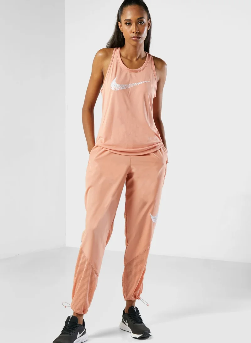 Nike Dri-Fit Swoosh Run Sweatpants