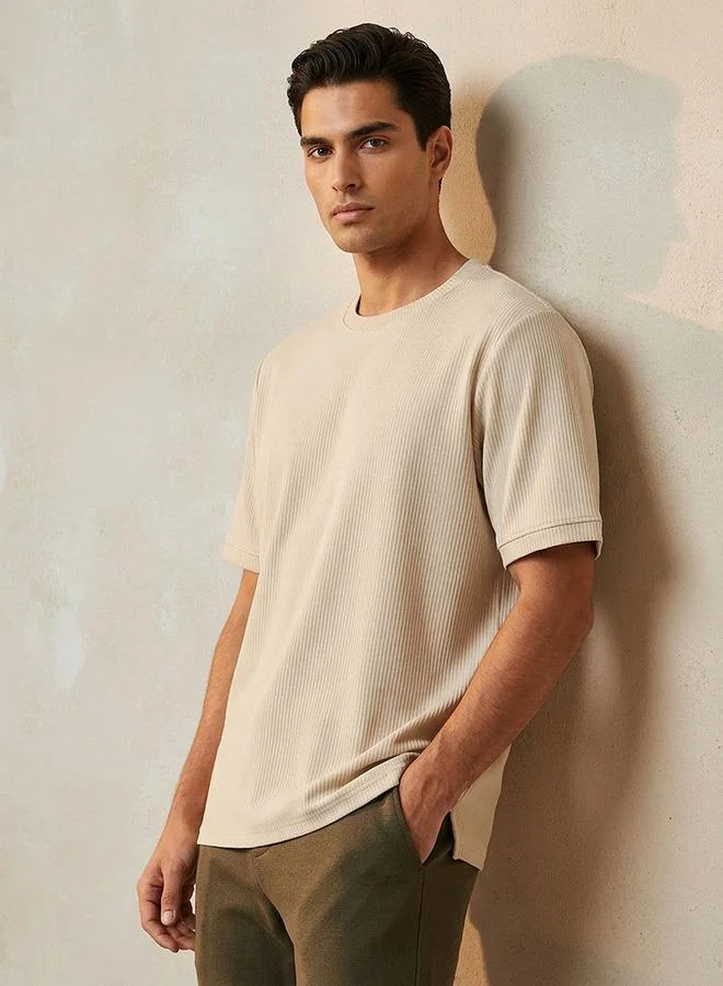Iconic Iconic Crew Neck Short Sleeves Textured T shirt