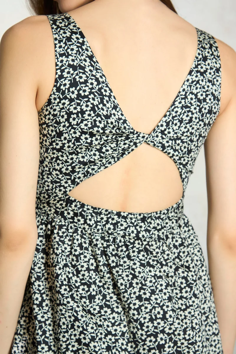Virgio Floral Print Dress