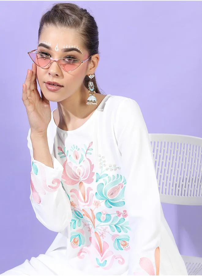 فيشود White Embroidered High-Low Kurta with Dhoti Pants by Styli