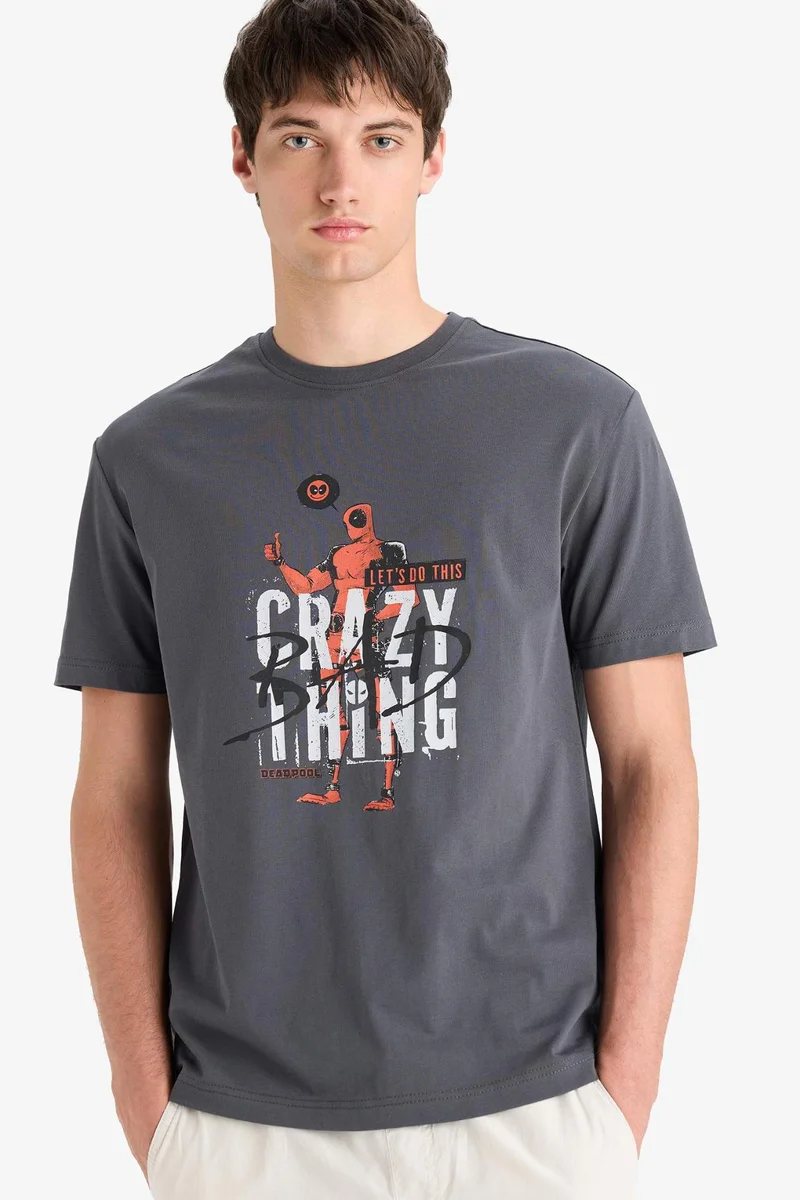 ديفاكتو Regular Fit Crew Neck Printed Short Sleeve T-Shirt