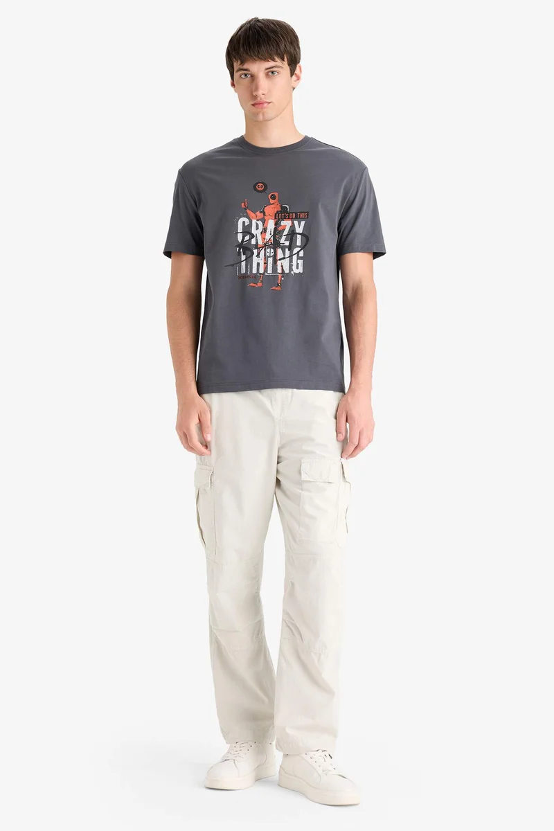 ديفاكتو Regular Fit Crew Neck Printed Short Sleeve T-Shirt