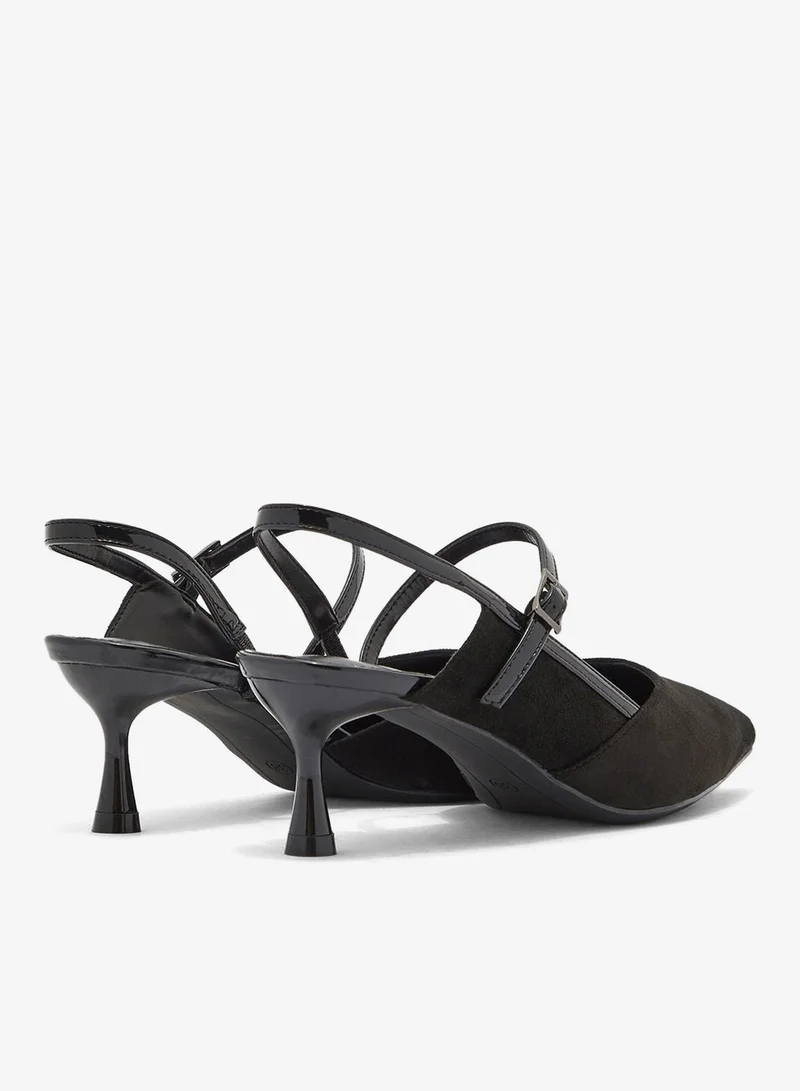 ايلا حذاء بمقدمة مدببة